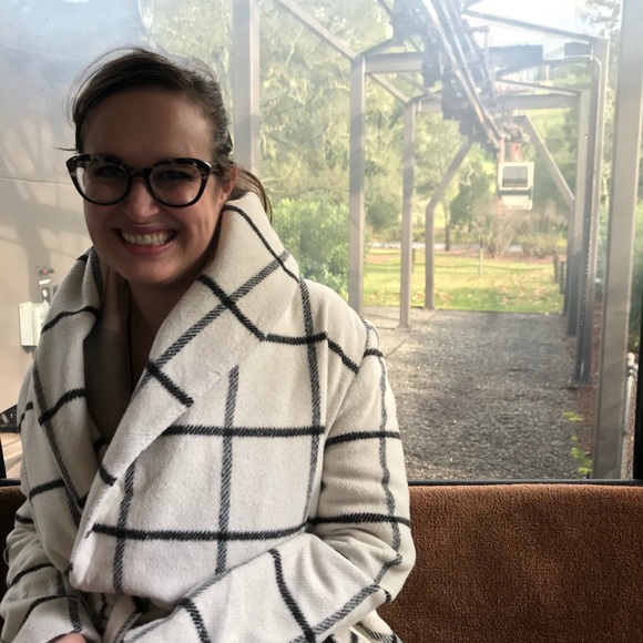 Meet your Posher, Chelsea - Picture 1 of 1